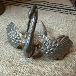 Vintage svan – salt- och pepparkvarn i glas och tenn