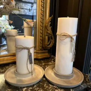 Stor ljushållare / ljusfat för blockljus i ljus stenlook