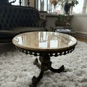 Franskt bord med Marmorskiva